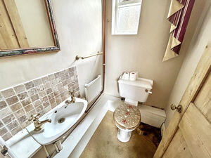 Photo 16- click for photo gallery